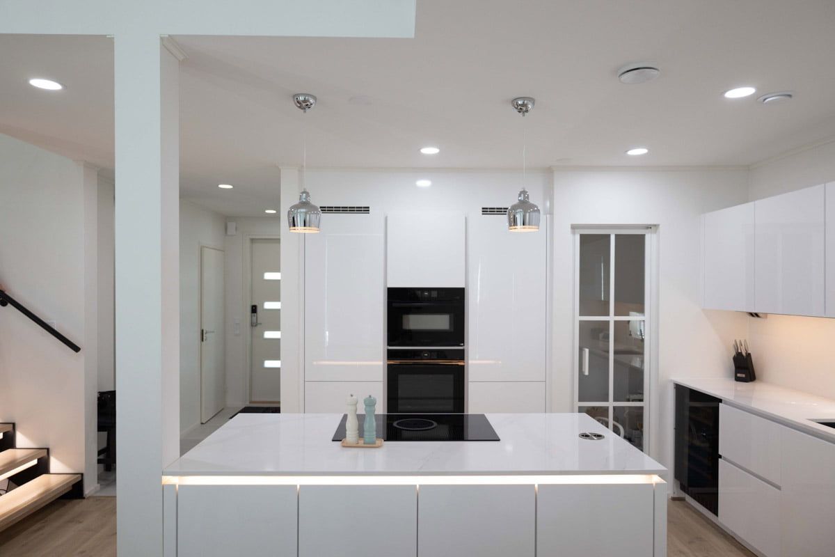 A harmonious and elegant overall view of the lighting